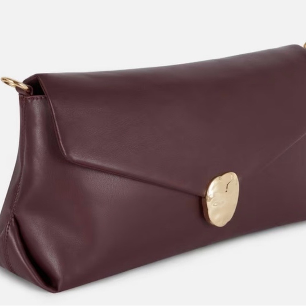 Elegant Burgundy Clutch with Gold Accent - Picture 2 of 5